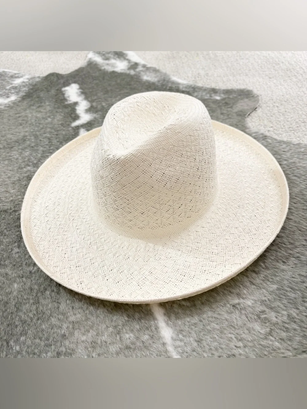 NWT GIGI PIP CARA LOREN PENCIL BRIM STRAW S/M 57 - Picture 2 of 13